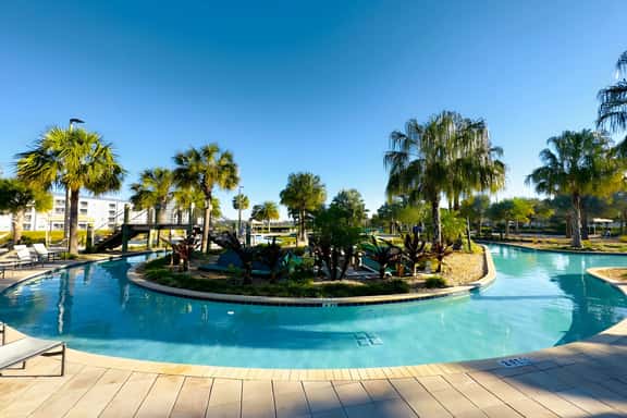 5BR themed home w/ pool, lake & gym access - Image 1