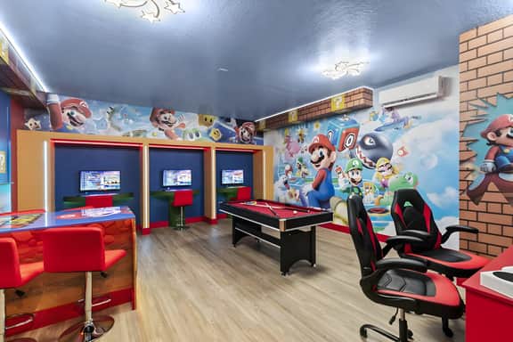 Epic 8BR w/ Pool + Hot Tub + Game Room + More - Image 3