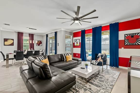 6BR Disney retreat - pool, arcade & themed rooms - Image 3